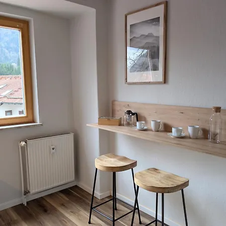 Chic Alpine Oasis In With Mountain View アパート
